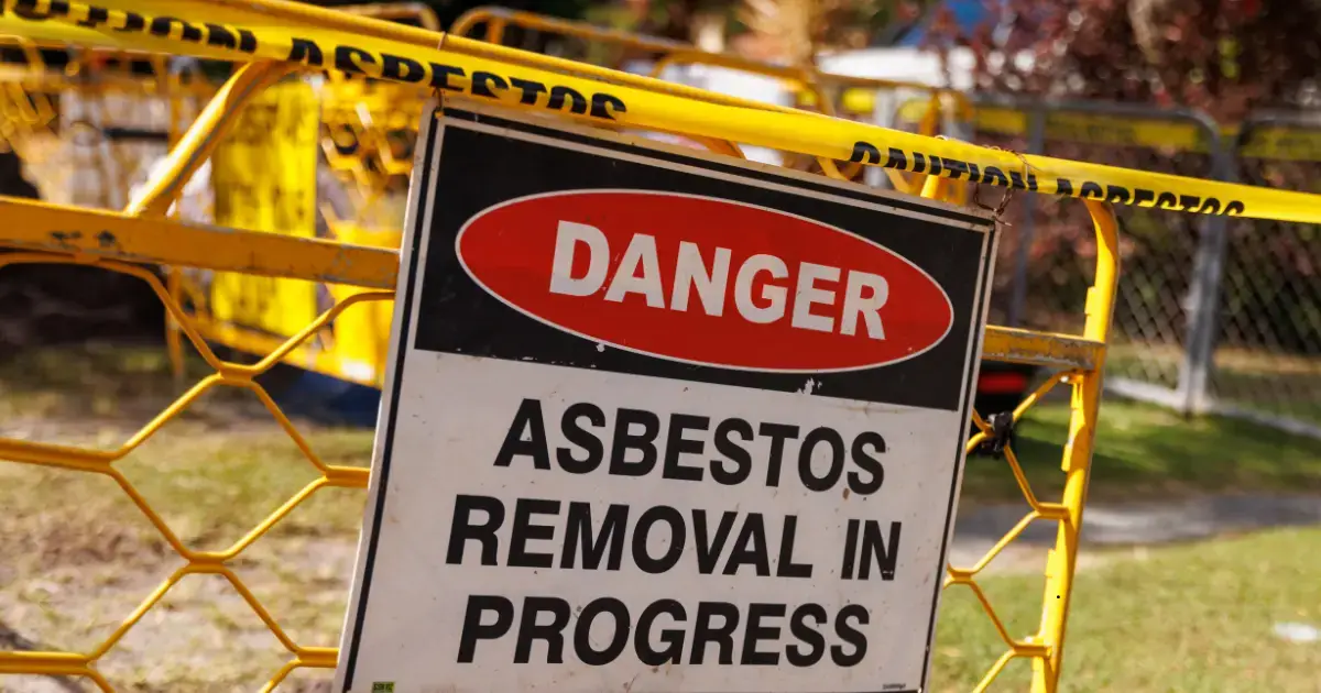 Asbestos in Auckland Homes: What Buyers Need to Know Before Purchasing a Pre-1990s Property